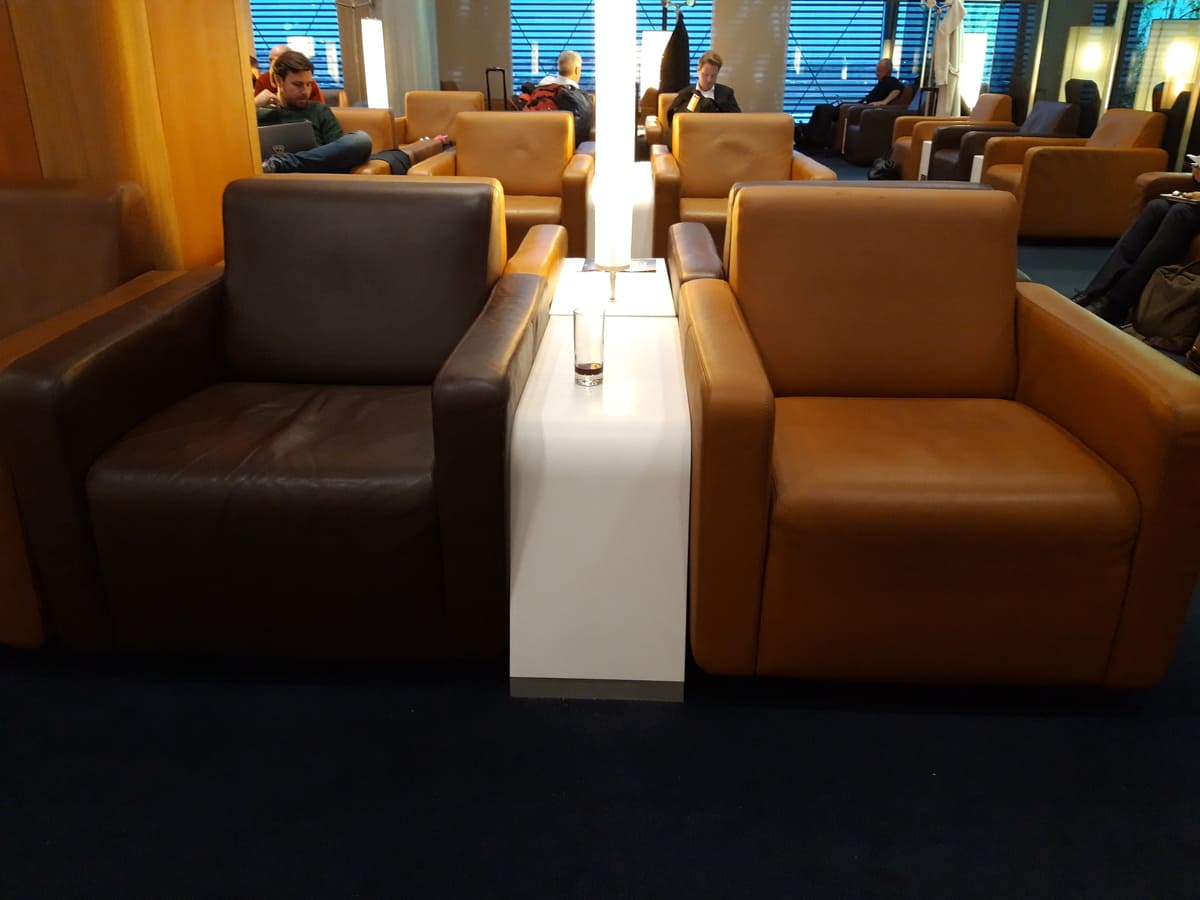 Lufthansa Senator Lounge London