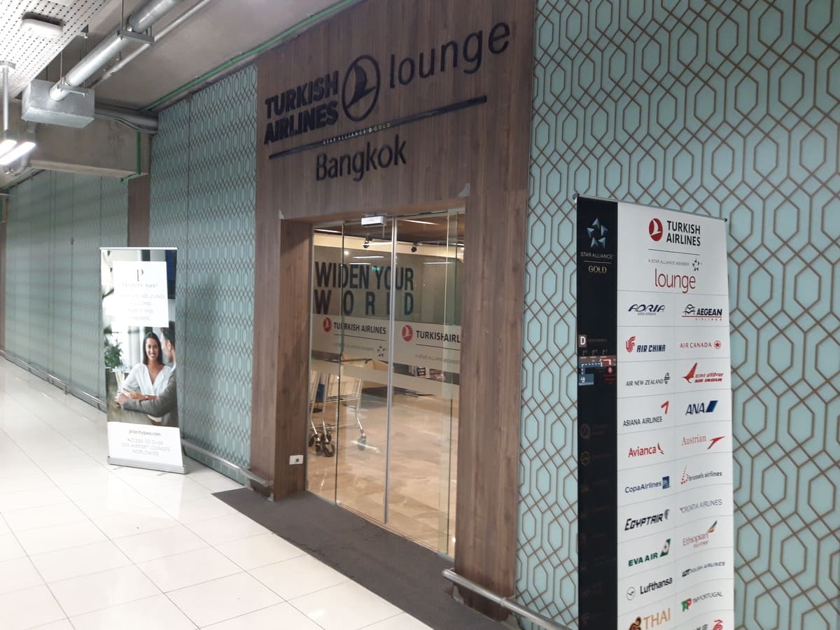 Turkish Airlines Lounge Bangkok Eingang