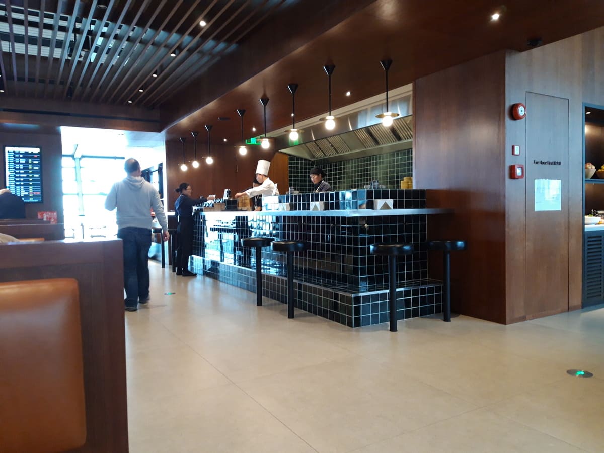 Cathay Pacific Lounge Shanghai Noodle Bar