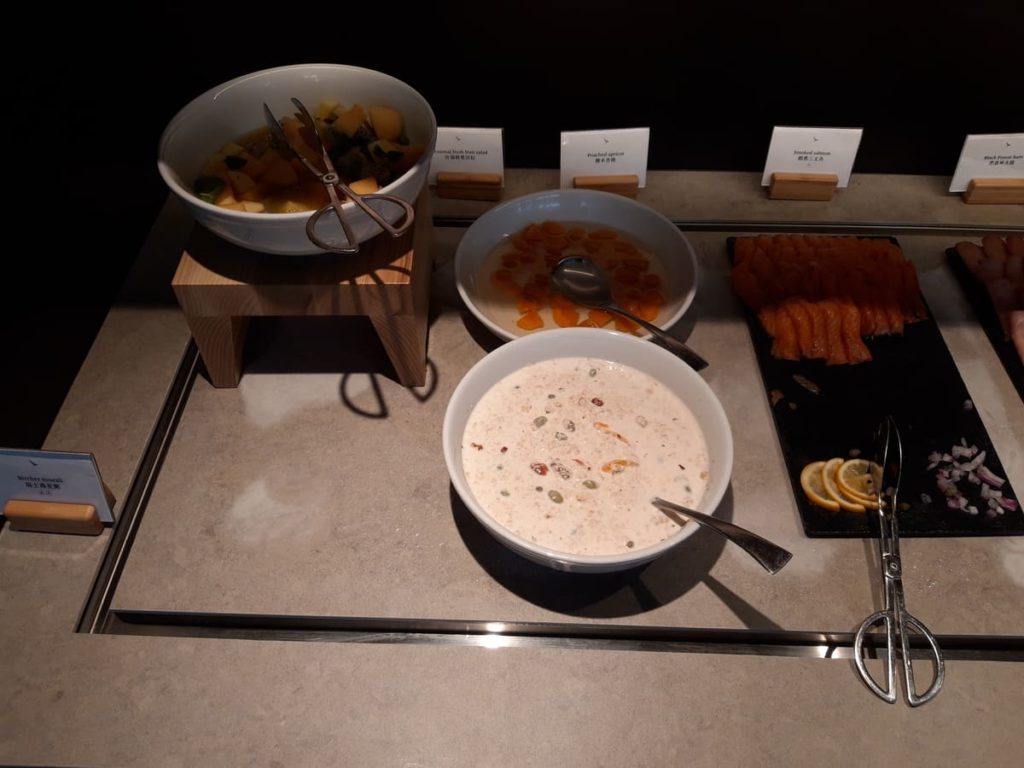 Cathay Pacific Lounge Shanghai Buffet