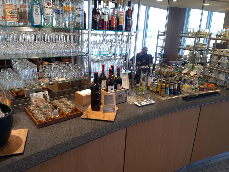 Lufthnsa Lounge Athen International Airport