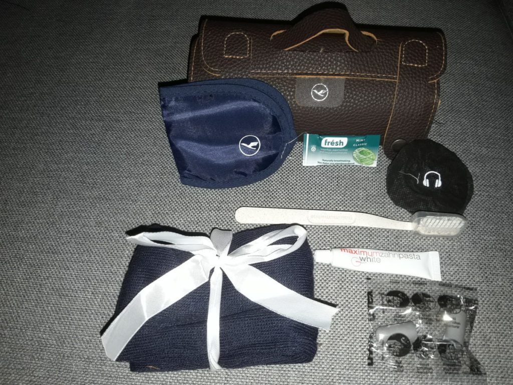 Lufthansa Amenity Kit