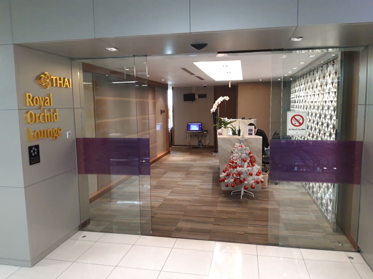 THAI Airways Royal Orchid Lounge Priority Pass