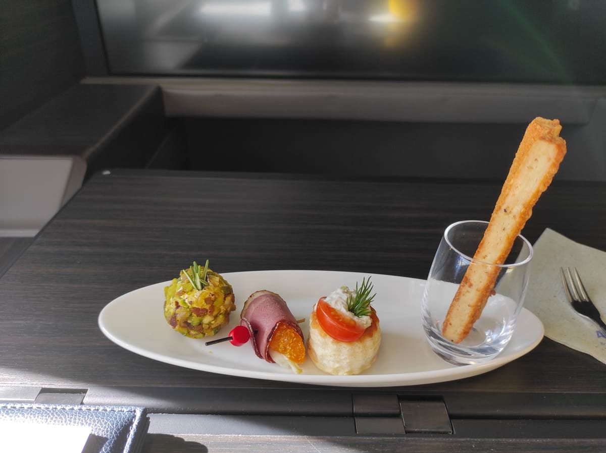 All Nippon Airways First Class Gruß aus der Küche