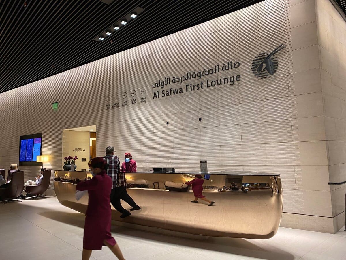 Qatar Airways Al Safwa First Lounge Service Desk