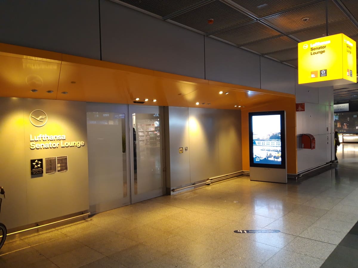 Lufthansa Senator Lounge Frankfurt T1A