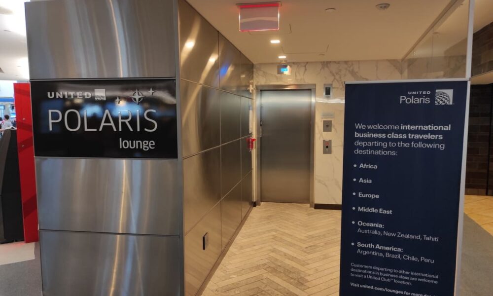 United Polaris Lounge Los Angeles Eingang